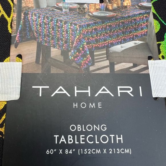 Tahari Black Skeleton Halloween Neon Cloth Tablecloth 60x84 NWT - Picture 2 of 7